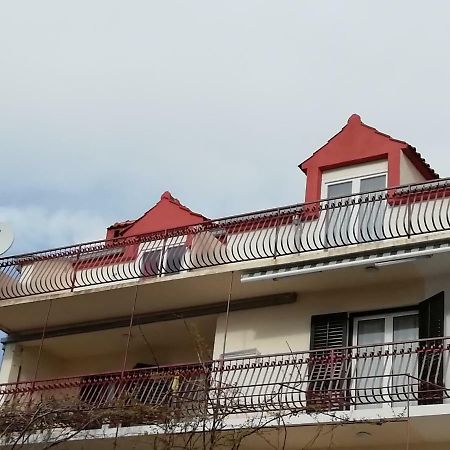 Angella Apartment Dugi Rat Exteriör bild