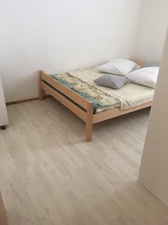 Angella Apartment Dugi Rat Exteriör bild